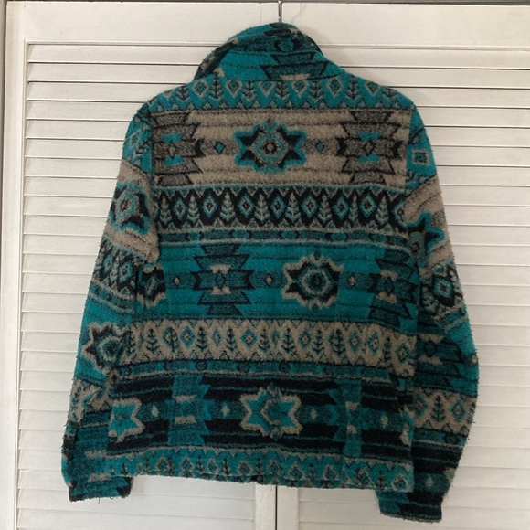 Bear Ridge Outiftters Women’s Wool Blend Fleece Jacket - Picture 5 of 5